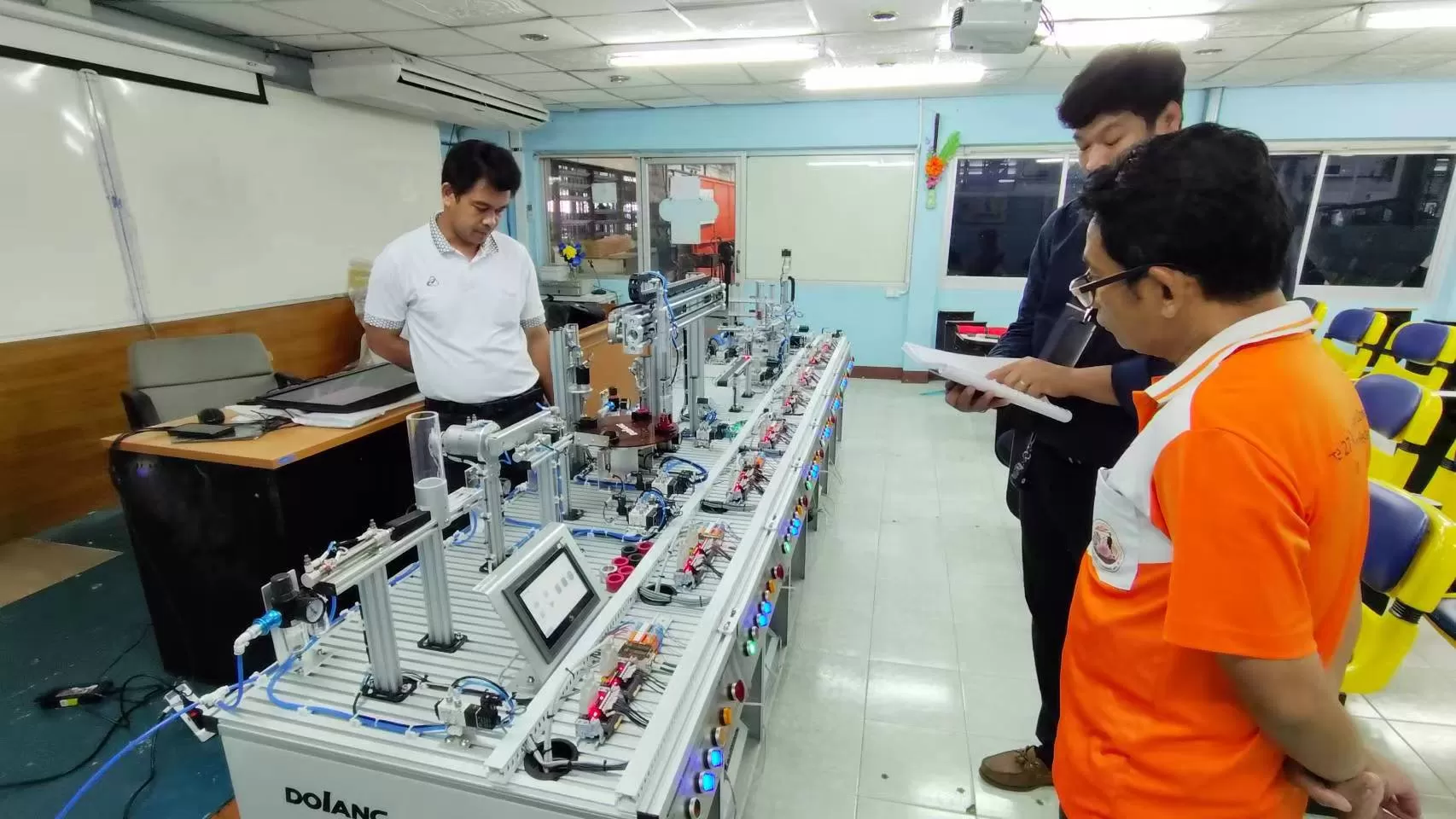 Dolang provide training equipment to Cambodian vocational schools.